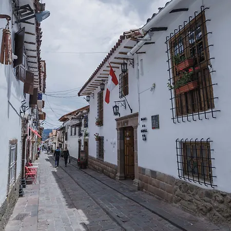 Hostal El Grial