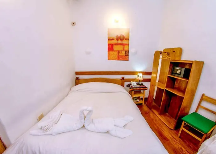 El Grial Inn 2*